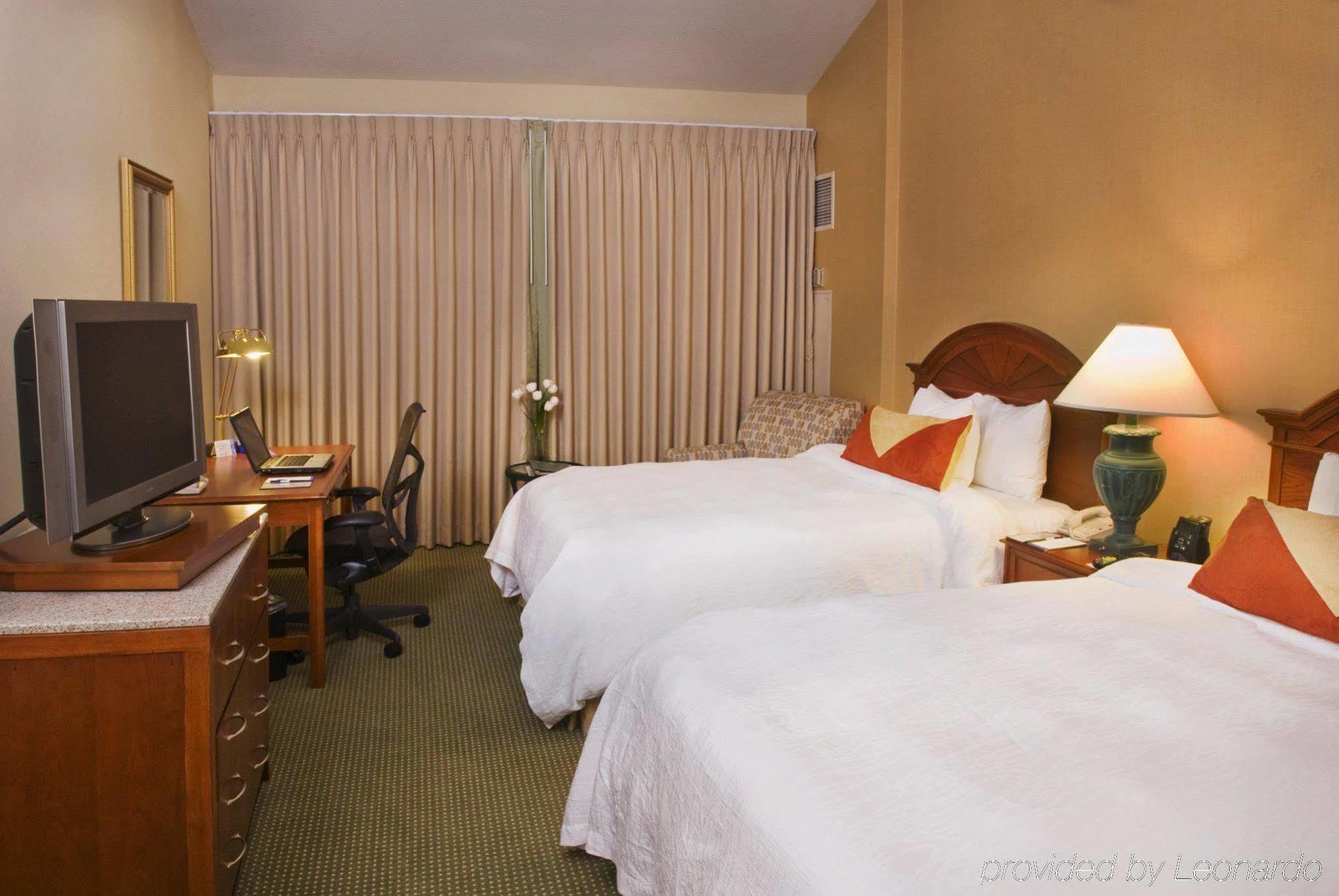 Hilton Garden Inn Cupertino Szoba fotó